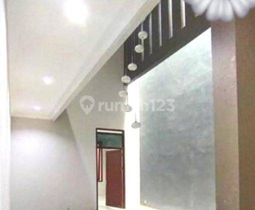 Ruko Cantik siap pakai di Mainroad Garut Kota 2