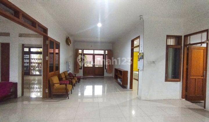 Rumah cantik super nyaman lokasi dalam komplek di Bandung 1