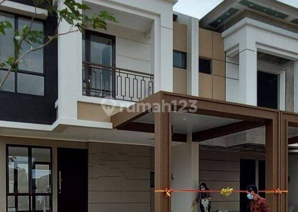 Turun Harga!Rumah di  Podomoro Park dekat exit Tol Buahbatu 1