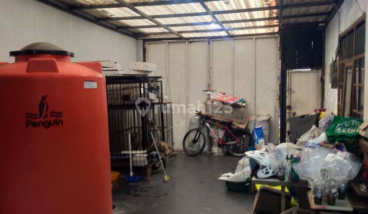 Rumah nyaman siap huni di Komplek Mekar Indah Cijerah 2