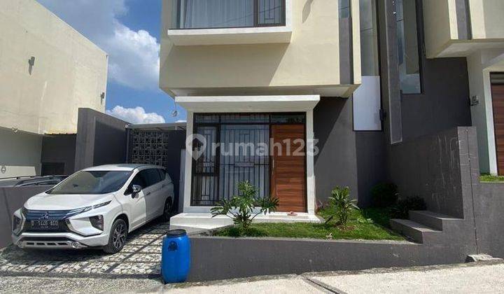 Dijual Rumah 2 lantai Siap Huni Cihanjuang Cimahi 1