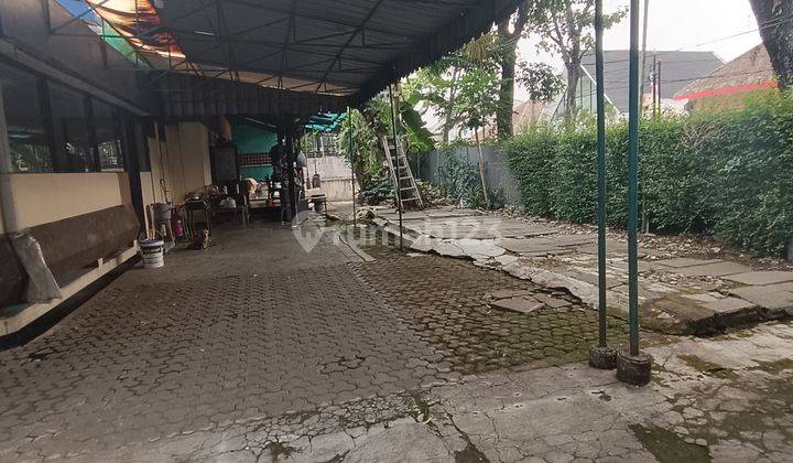 Murah! Rumah lokasi super strategis hanya Hitung tanah di Sayap Burangrang - Gatot Subroto cocok untuk dijadikan Resto- Cafe, Guest House 2