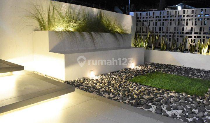 Rumah 2 Lantai Minimalis Cantik full furnished di Ciwastra Bandung Selatan 2