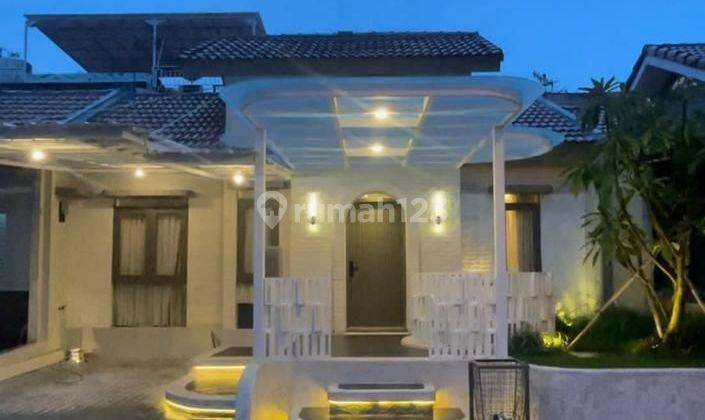 Turun Harga Ratusan Juta! Rumah Full Furnished tinggal bawa Koper desain cantik di Kota Baru Parahyangan 1