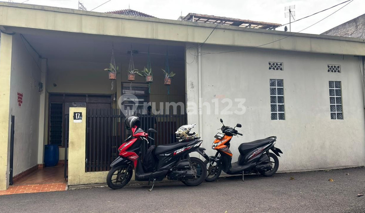 Rumah Hitung Tanah Harga Bawah NJOP di Area Dago Cocok Dijadikan Kost Kostan Rumah Hitung Tanah Harga Bawah NJOP di Area Dago Cocok Dijadikan Kost Kostan
