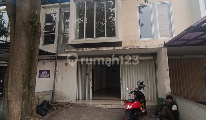 Shop House in Holis Regency Suitable for Church Office or Warehouse - Only 5 Minutes to Pasirkoja Toll & Sumber Sari Junction