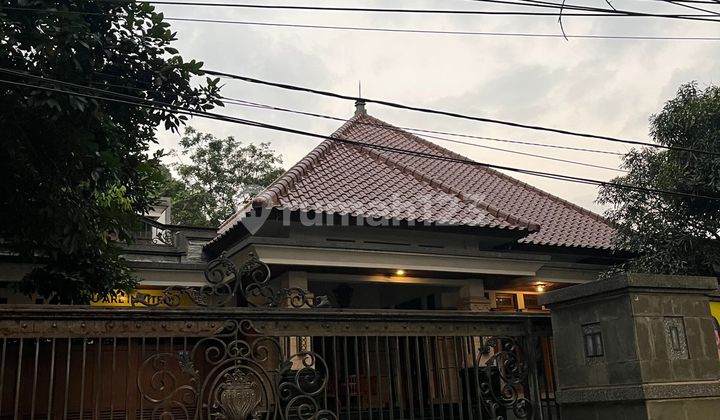 Barang Langka!! Rumah Terawat Cipaganti Mainroad - Vibes Bandung Tempo Dulu