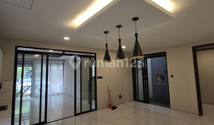 Rare Find!! New 4-Bedroom House for Only 3 Billion in Kota Baru Parahyangan.