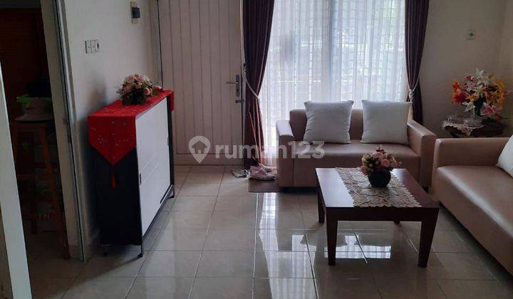 Rumah 3.5 lantai di Komplek Park residence taman Surya palem cengkareng Jakarta barat 1