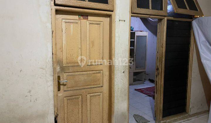 kamar tidur rumah murah d komplek barata