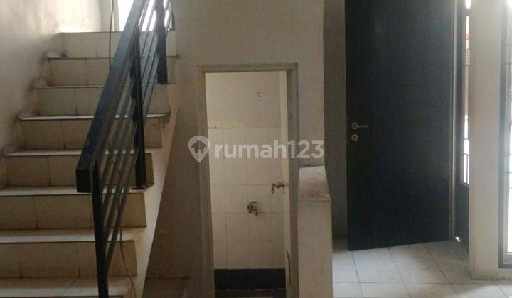 Rumah murah 2 lantai di golden Palm cengkareng kalideres Jakarta barat 2