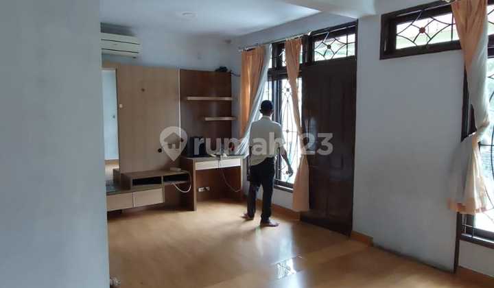 Rumah 3.5 Lantai Murah D Taman Palem Lestari Cengkareng Kalideres Jakarta Barat 2
