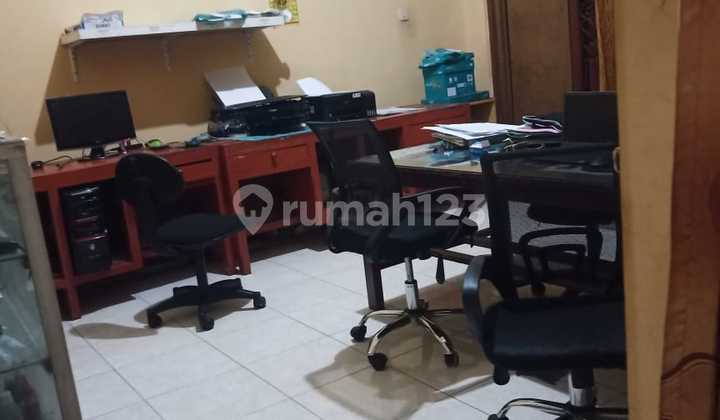 Affordable 3-Story House in Wisma Tropodo Complex, Waru Sidoarjo, East Java 2