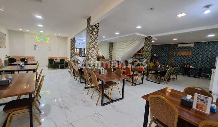 Well-Maintained 3.5-Story Row House. In Ciputat Bintaro, South Tangerang 2