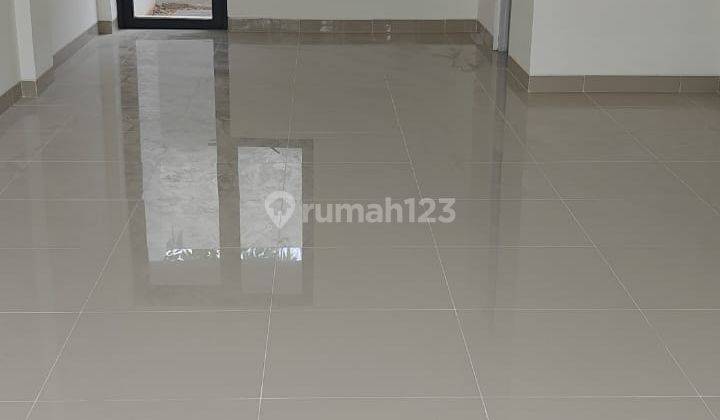 Ruko Strategis 4 Lantai Di Green Lake City Rukan Cbd Cipondoh Karang Tengah Tangerang 1