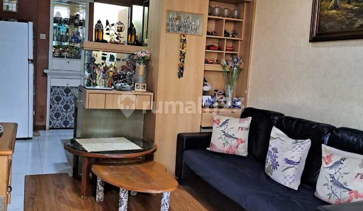 Negotiable, Semi-Furnished House in Griya Permata Cipondoh