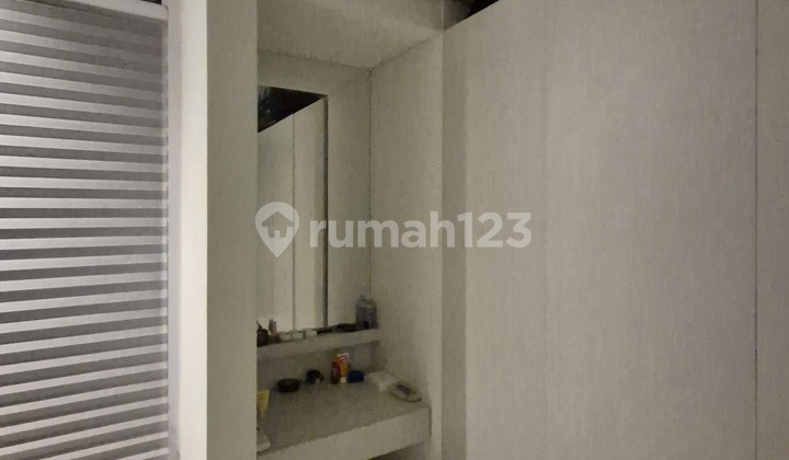 Ready to Occupy Beautiful and Spacious House in Tabebuya Gading Serpong! Still Negotiable 2