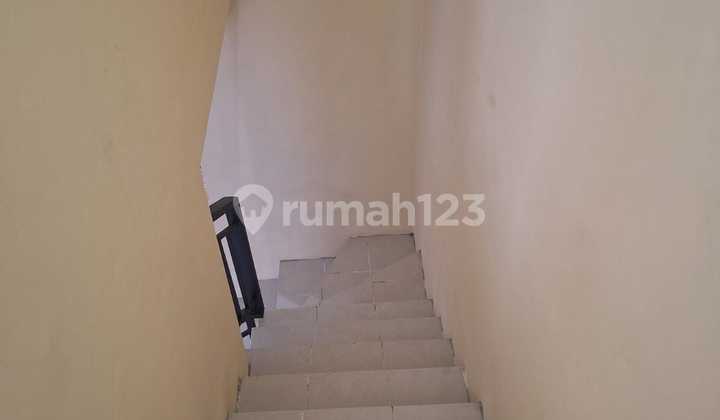 2-Storey House with SHM at Golden Palm Residences, Negotiable! 2