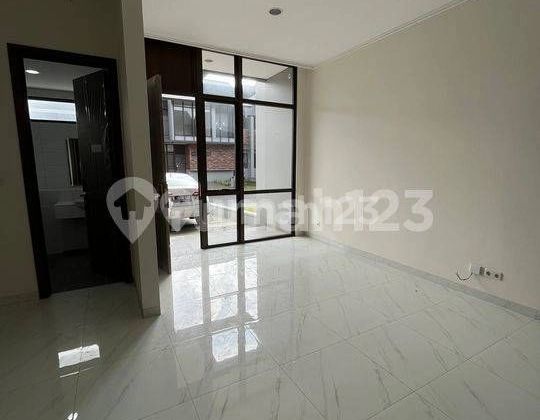 Nego Cepat Rumah Luas di Suvarna Sutera  2