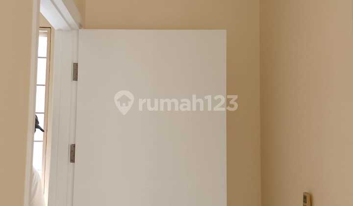 Rumah Bagus Terawat di Cluster Amerika Green Lake City 2