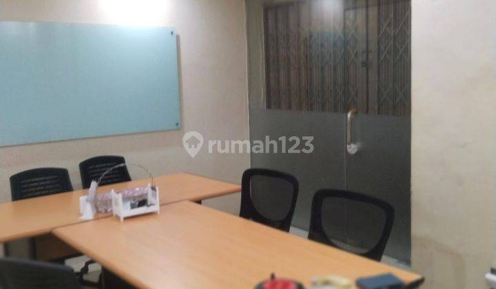 Rumah Siap Huni di Taman Semanan Indah Lokasi Strategis  2