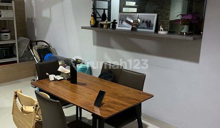 Ambil Cepat Turun Harga Rumah Bagus dan Full Furnished di Taman Semanan Indah Ambil Cepat Turun Harga Rumah Bagus dan Full Furnished di Taman Semanan Indah