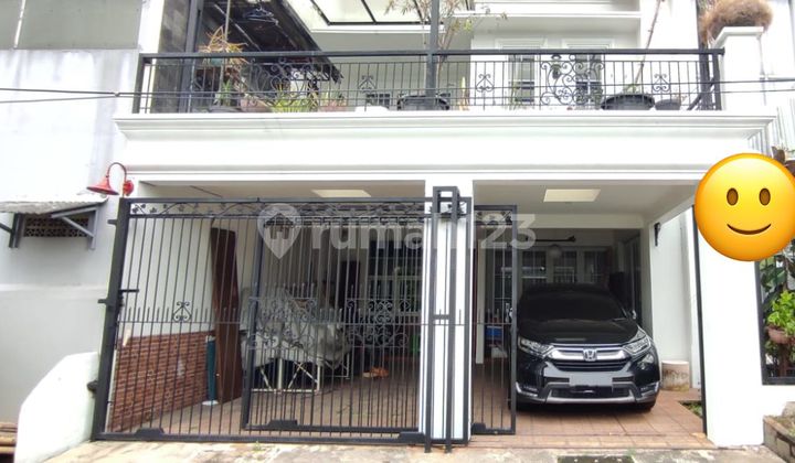 Semi-Furnished, Move-In Ready Luxury Home in Ciledug, Tangerang 2