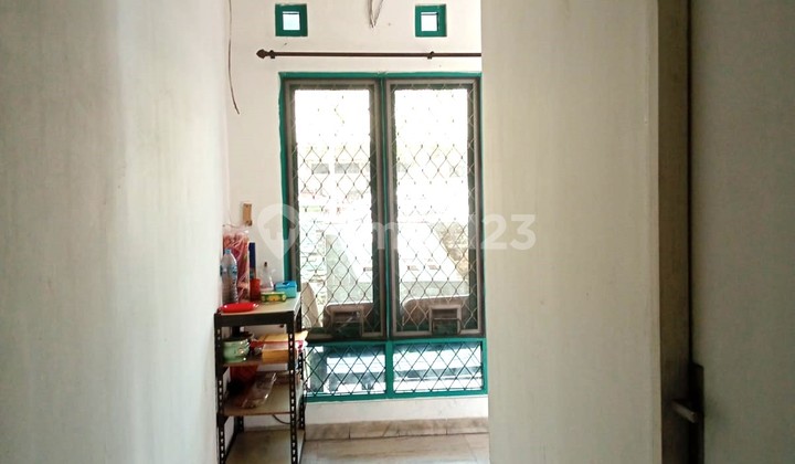 Jual Cepat, Nego Sampai Deal Rumah Hook sudah SHM, ada Taman Halaman Depan, Bebas Banjir di Karang Muara  2