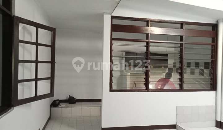 Rumah 3 Kamar Tidur Bagus dan Terawat di Kosambi Baru Jakarta Barat 2