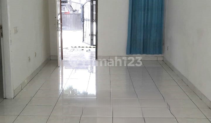 Negotiate Quick Sale of 1-Story House with SHM in Taman Semanan Indah