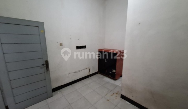 Kost 2 Lantai Modern di Kalideres - 7 Kamar Siap Huni, Cocok Investasi Kost 2 Lantai Modern di Kalideres - 7 Kamar Siap Huni, Cocok Investasi