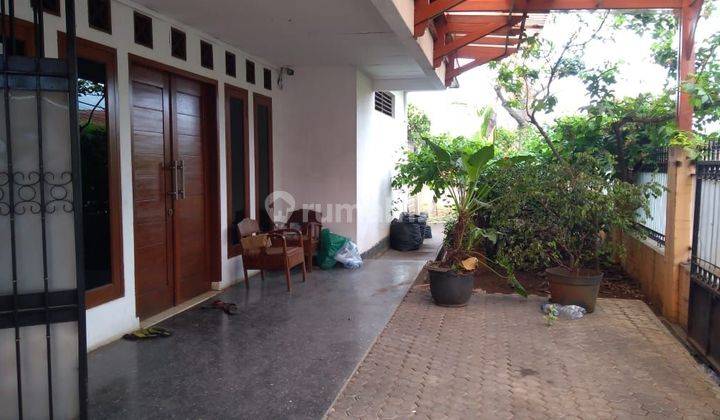 Dijual rumah bagus di jati padang. Lokasi sangat bagus.  1