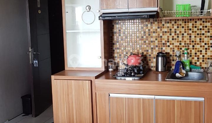 Disewakan unit apartment fully furnished. Msh baru furnishednya. Lokasi strategis dekat UIN 2