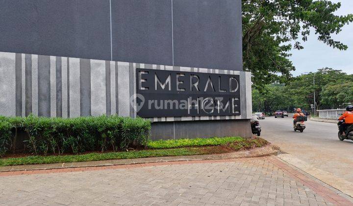 Disewakan Rumah Baru Di Emerald Home. Bintaro Jaya Depan Pasar Fresh Market Emeràld 1