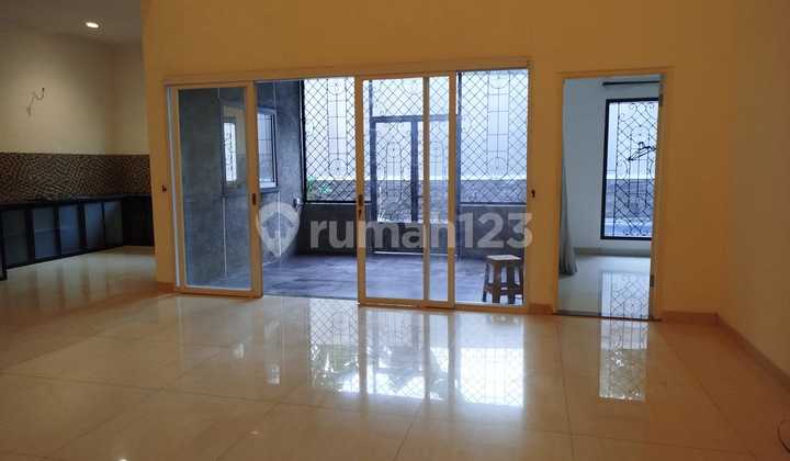 Quick Rent, Neat House, East Cempaka Putih 2