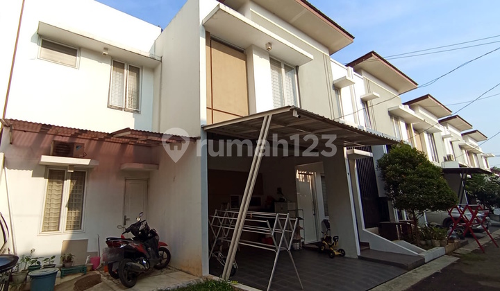 >> Rumah Lokasi Asri Ciputat