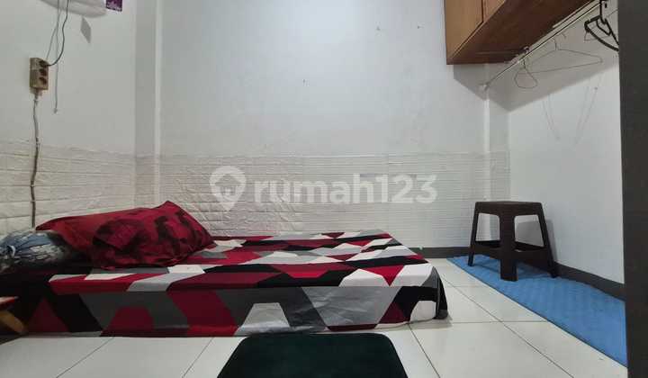 Rumah Kos Lokasi Strategis Gandaria 2