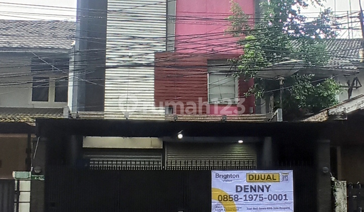 Rumah/Ruang Usaha Lokasi Strategis Rawajati, Pancoran