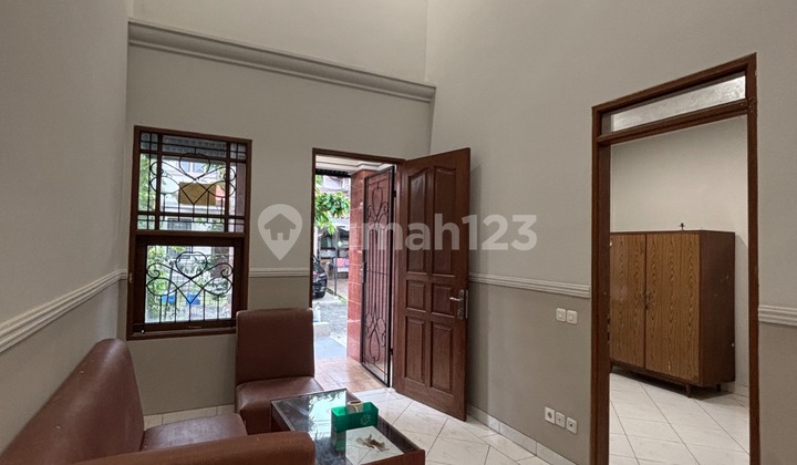 Rumah Super Siap Pakai Taman Parahyangan Lokasi Karawaci 2