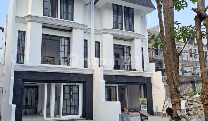 Jual Rumah Baru Lokasi Strategis Rempoa Jakarta Selatan