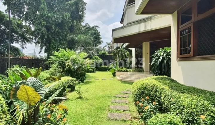 Patra Kuningan, Rumah Besar ,harga Menarik Under N J O P 2