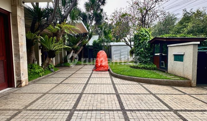 Modern Minimalist Home At Menteng Close To Taman Suropati 2