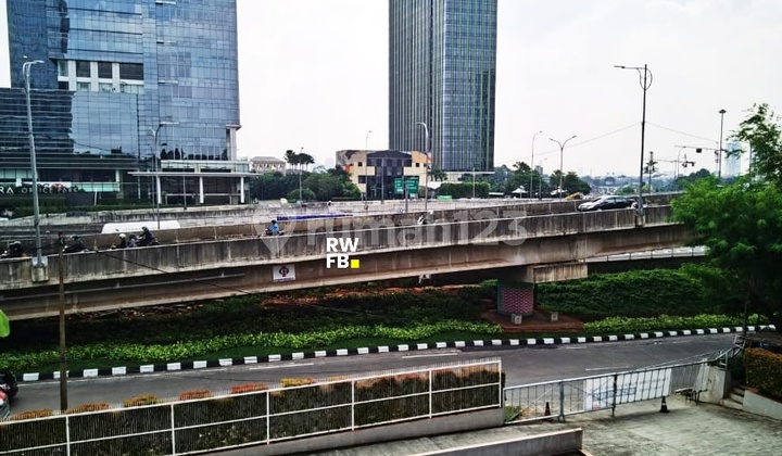 Tb Simatupang Gedung Taman Dgn Concept Terbuka Utk Green Office 1