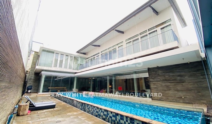 Dijual Keb Baru Rumah Modern Apik Lokasi Dekat Senayan 