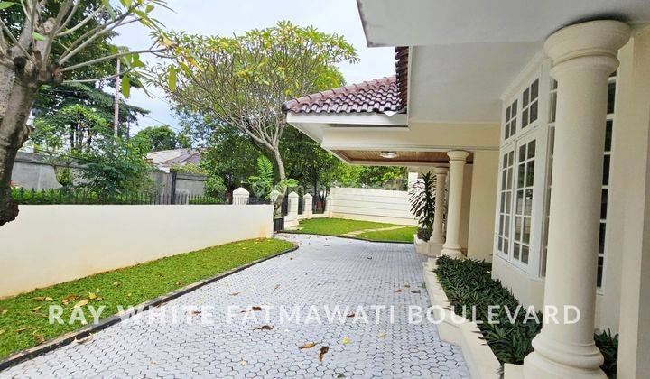 Patra Kuningan Rumah Terang Dan Besar Dalam Komplek Elite 1
