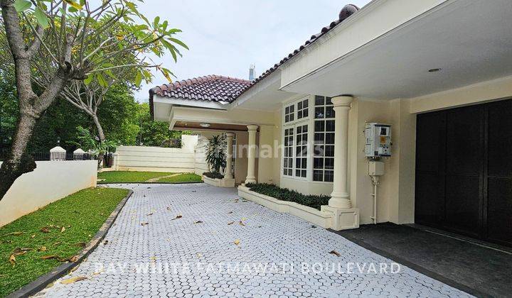 Patra Kuningan Rumah Terang Dan Besar Dalam Komplek Elite 2