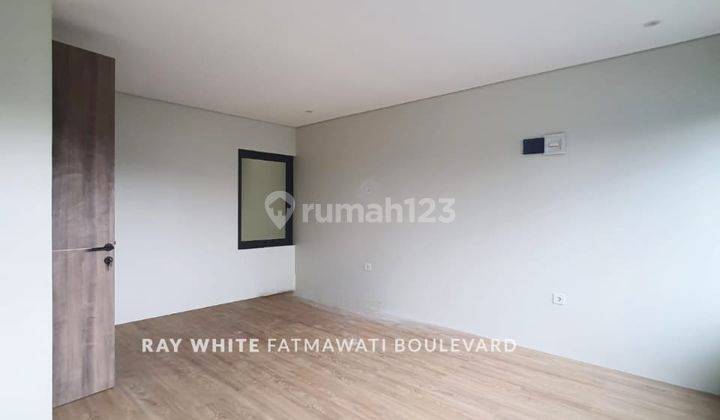 Kemang Jakarta Selatan New Townhouse Rumah Modern 3lt Ada Rooftop 2