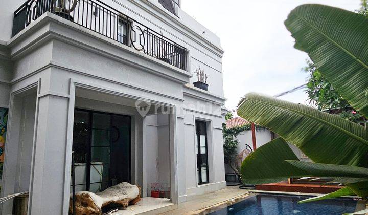 Rumah Bagus & Modern Gaya Amerika Dalam Cluster di Kemang Dalam  2