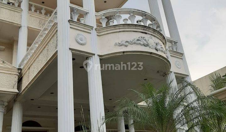 Cilandak Gaharu Rumah Klasik Megah Lingkungan Elite Lt653 lb1200 1