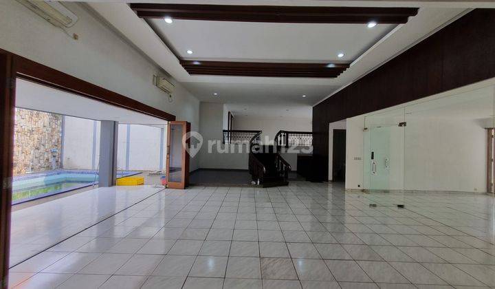 Rumah lapang parkir luas bisa buat kantor area kemang lt650/lb 500 2